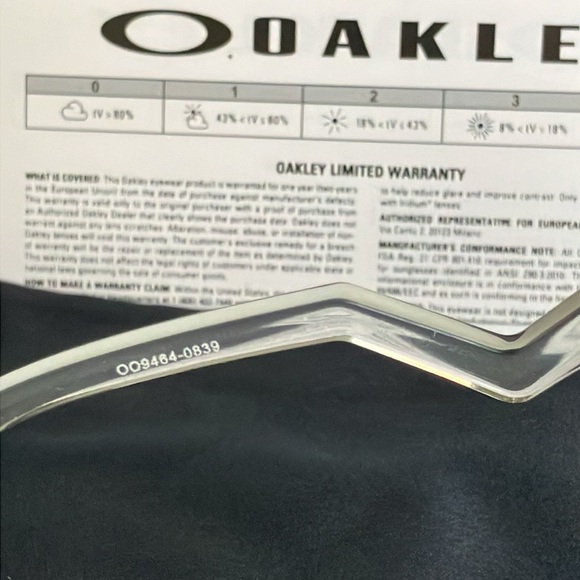 Oakley Kylian Mbappé Series Sunglasses - Picture 4 of 7